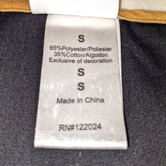 NFL Team Apparel New Orleans Saints Short Sleeve Scrub Shirt - Picture 9 of 10